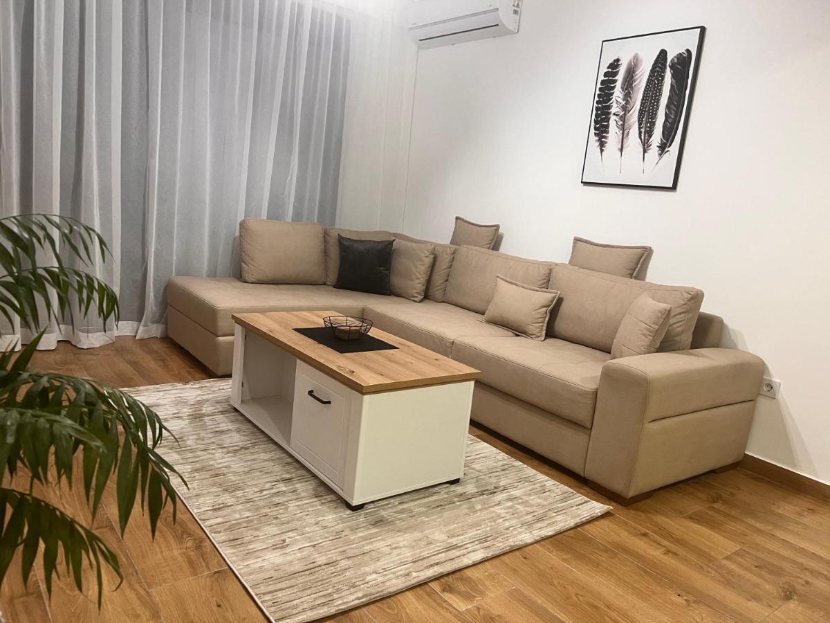 Nejra Apartment Ulcinj Zewnętrze zdjęcie