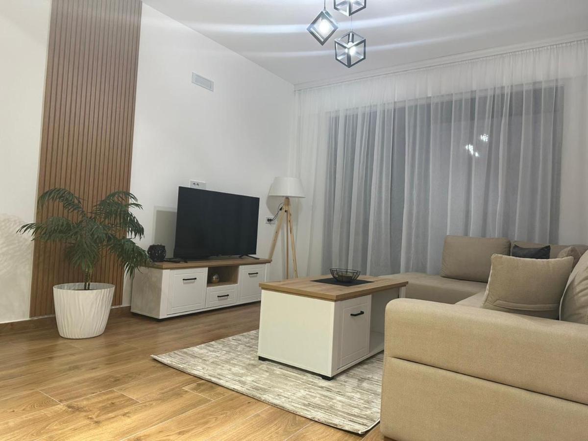 Nejra Apartment Ulcinj Zewnętrze zdjęcie